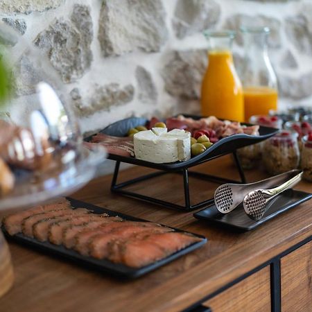 Bridges Residence Veliko Tŭrnovo Eksteriør bilde